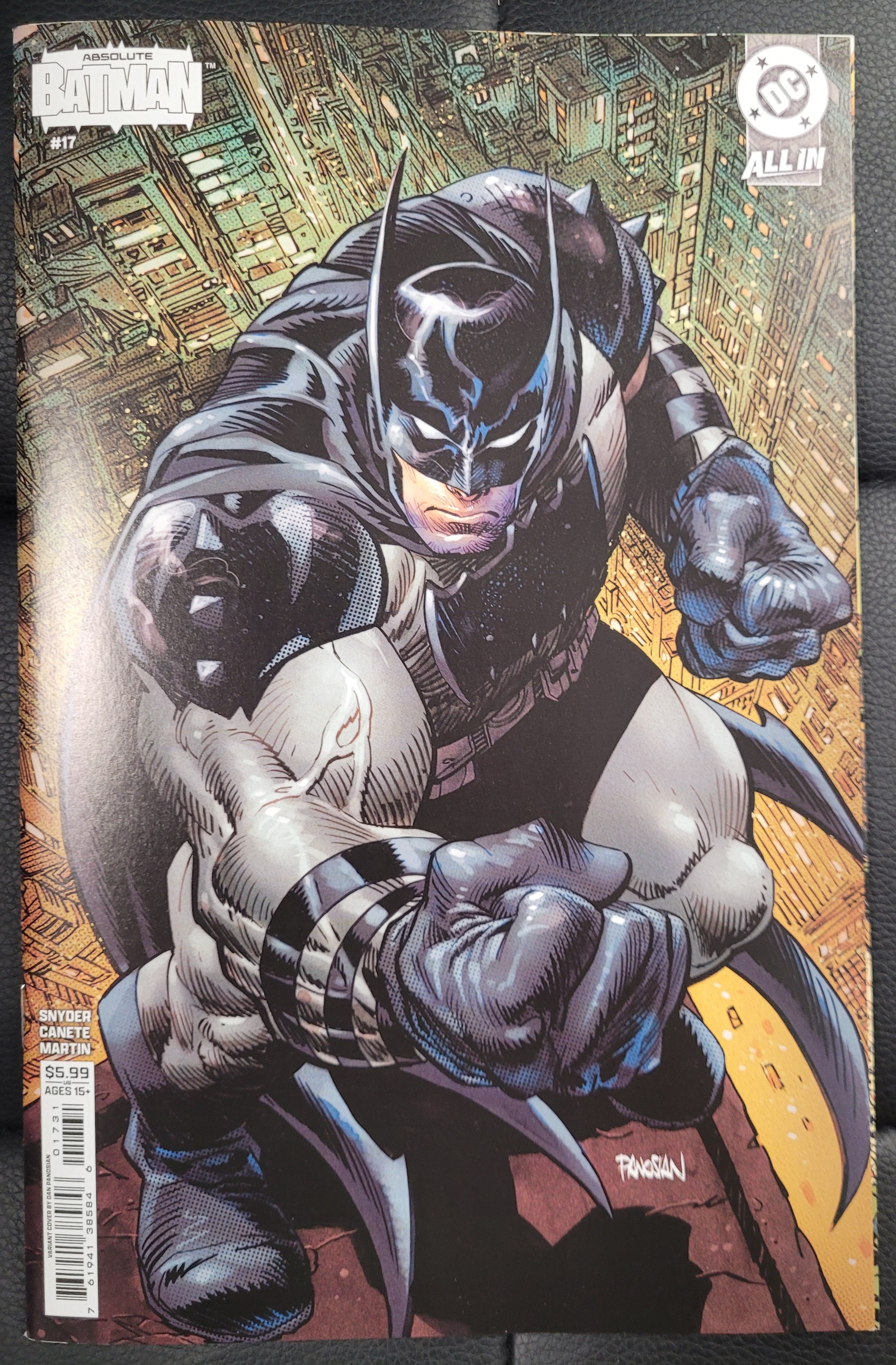 DC Absolute Batman 17c Panosian