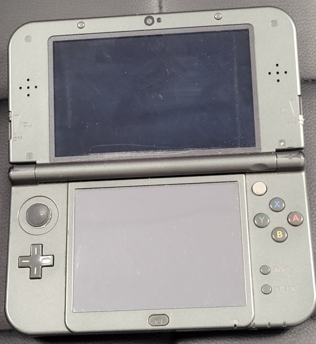 Used Black Nintendo 3DS XL